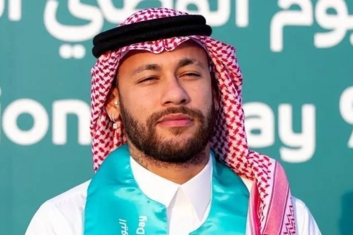 Jornal diz que Neymar pediu demissão de Jorge Jesus do Al-Hilal, mas ele nega 