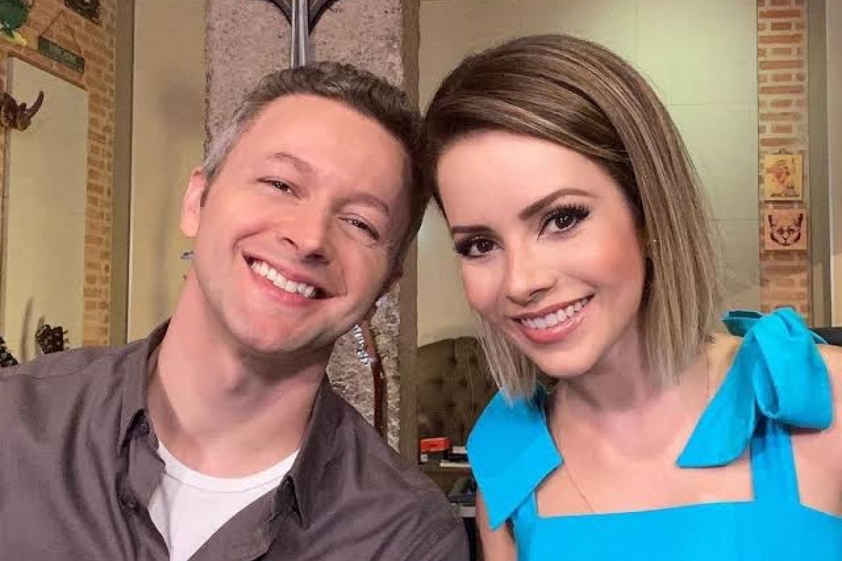 Sandy e Lucas Lima marcam presença em gravação do programa Altas Horas e revelam que estão separados há cerca de 1 mês 