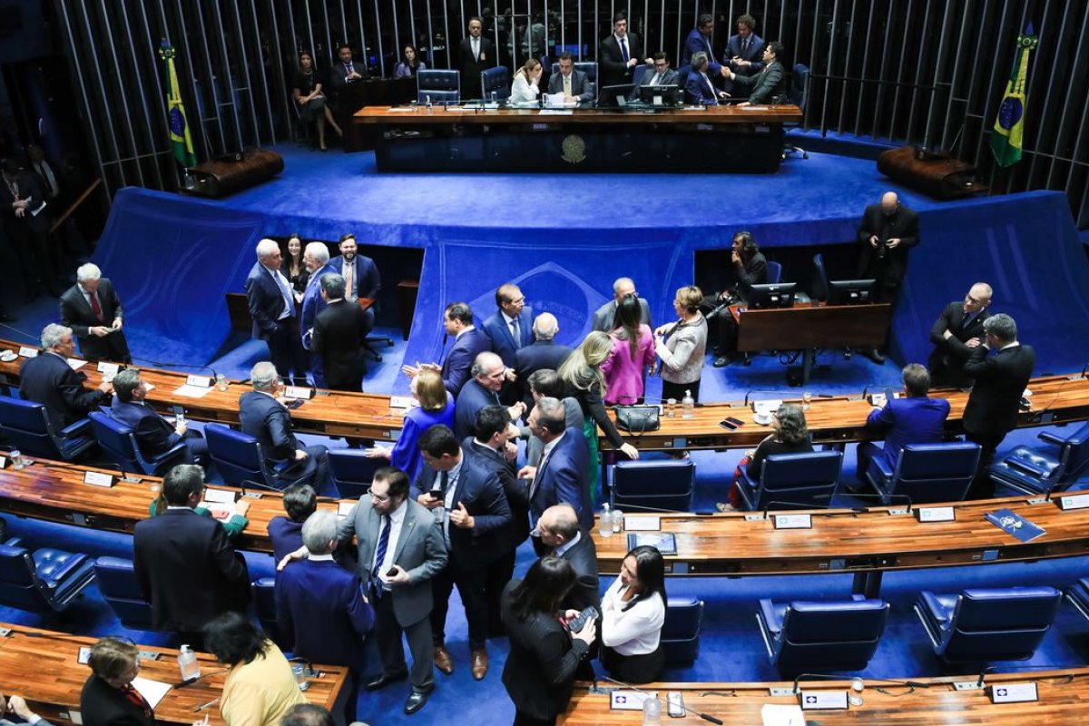 Comissão do Senado aprova projeto do marco temporal, em reação à decisão do STF