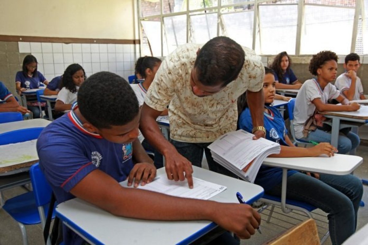 Governo da Bahia publica lista de concessão de mil licenças-prêmio convertidas em dinheiro 