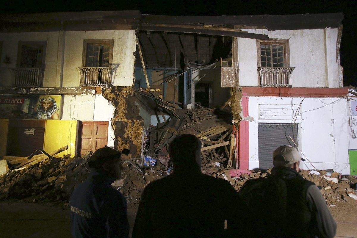 Fogo destrói 120 casas no Chile
