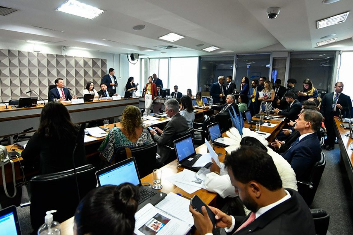 CPMI ouvirá duas novas testemunhas na próxima semana