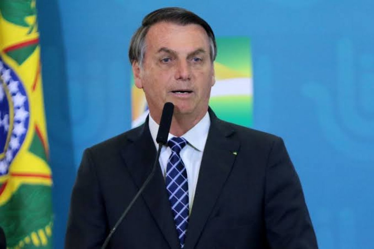 ‘Não posso sempre dizer não ao Parlamento’, diz Bolsonaro após sancionar pacote Anticrime