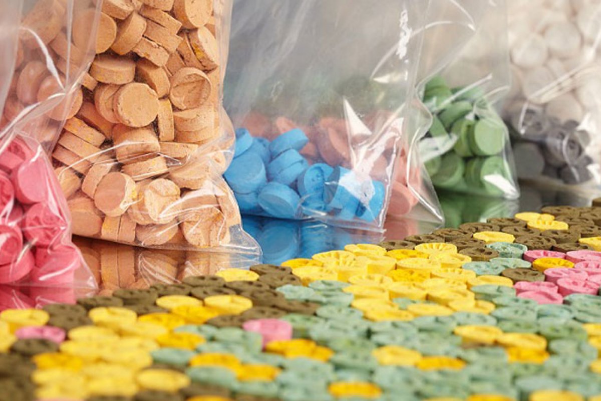 Estudo analisa como o ecstasy pode melhorar a psicoterapia e ajudar no tratamento de doenças psiquiátricas