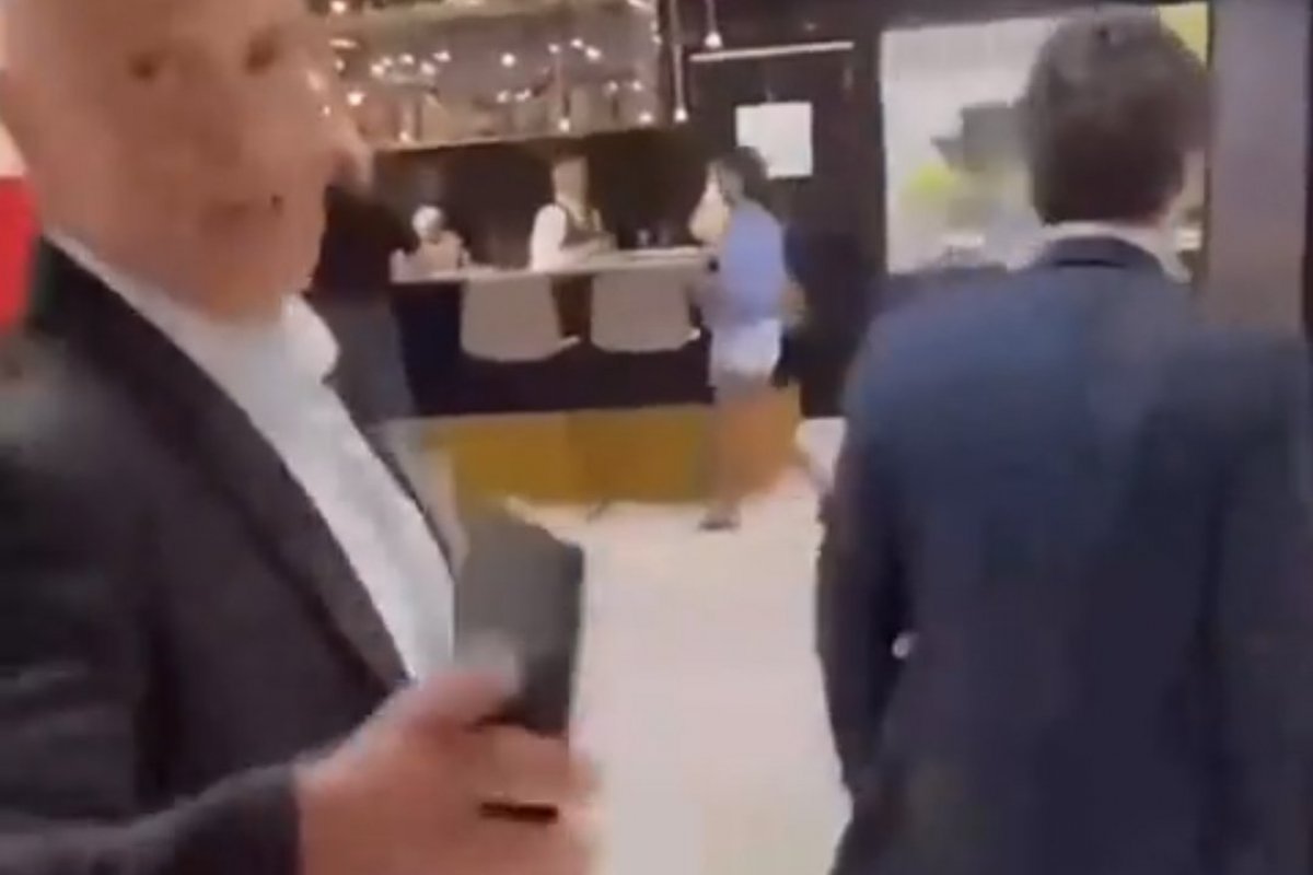 Vídeo: "Bandido", diz Alexandre de Moraes a homem acusado de agredi-lo 