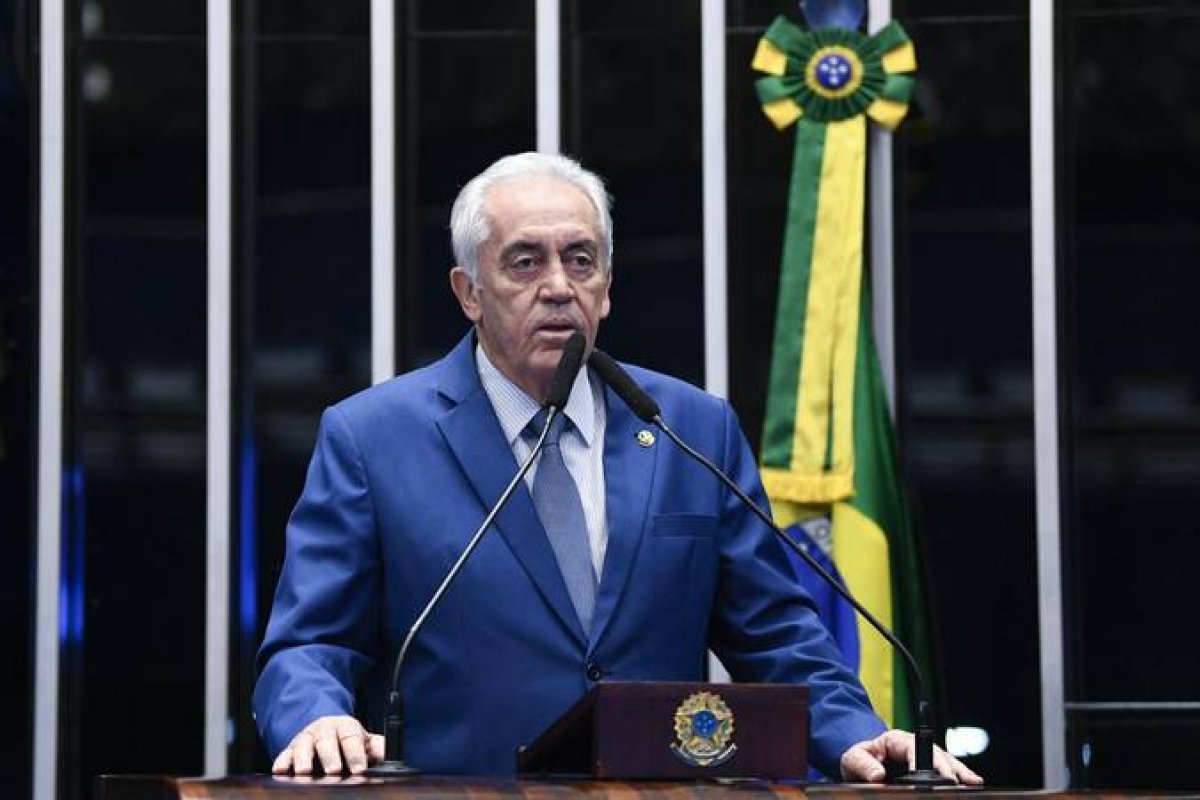 Senador Otto Alencar tem rede social clonada 
