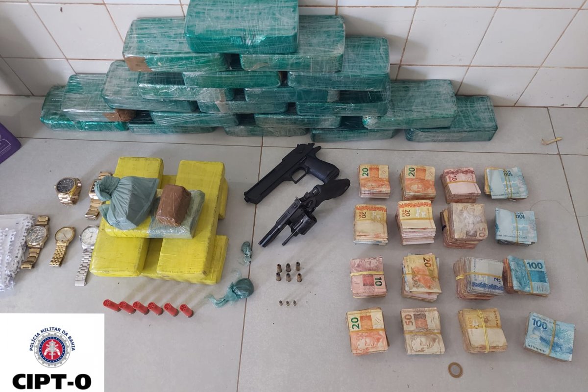 Homem é preso em flagrante com armas e drogas no oeste da Bahia 