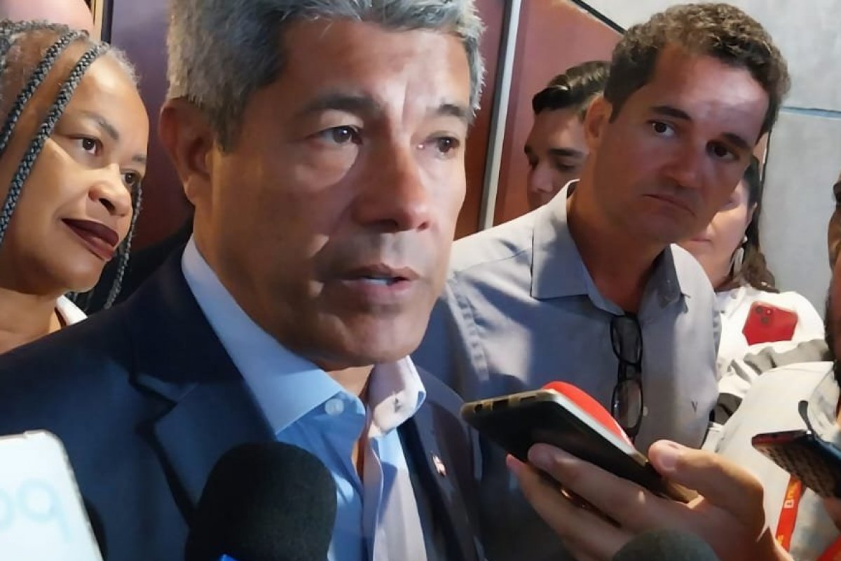 'Isenção do IPVA para carros elétricos vai estimular a compra dos veículos', diz Jerônimo