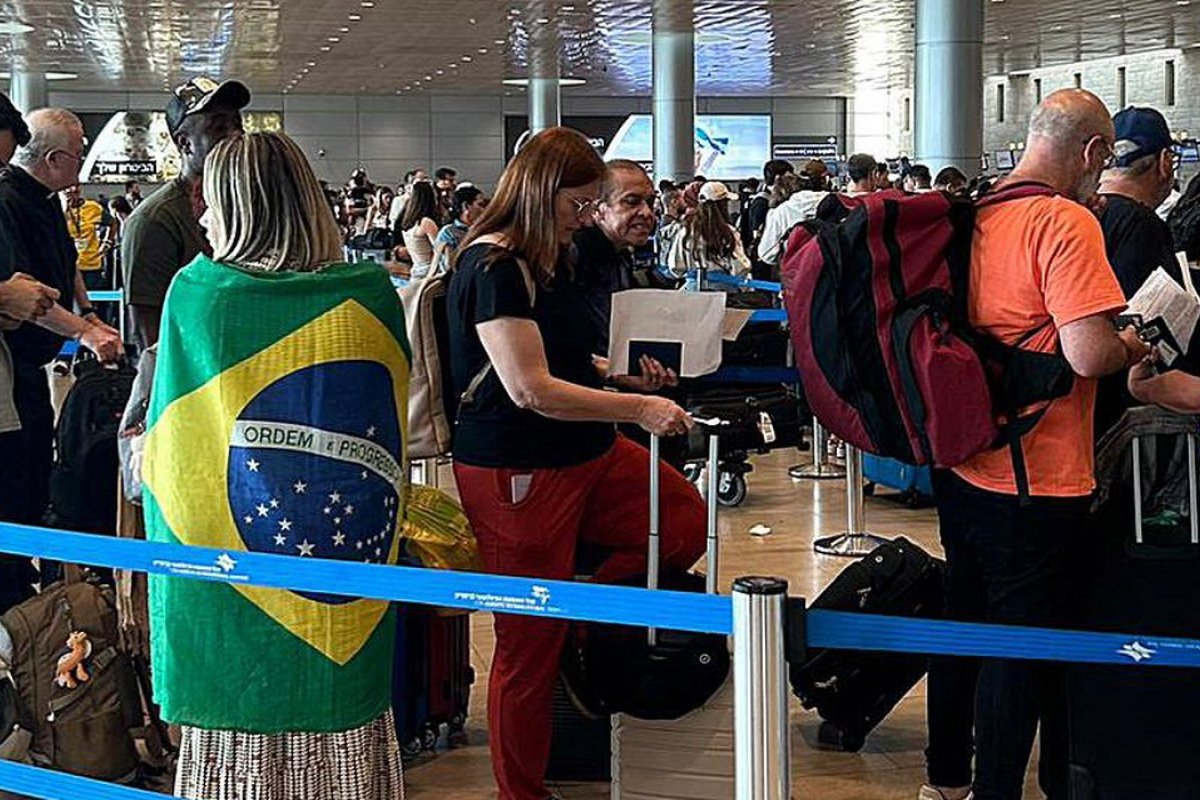 Brasil pede para Israel não bombardear abrigo de seus cidadãos em Gaza
