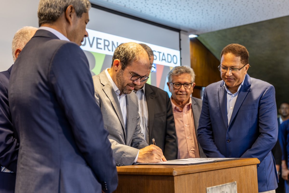 Parceria Público-Privada entre Petrobahia, GNLink e Bahiagás vai garantir o primeiro  projeto de liquefação de gás natural oriundo de gasoduto no Nordeste!  