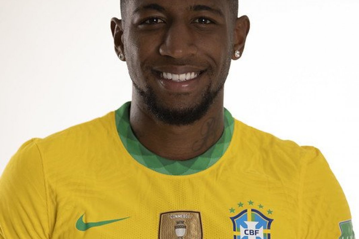 Emerson Royal é convocado pela seleção para a vaga de Danilo