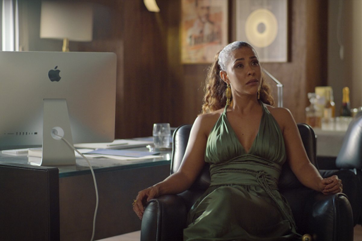 Ana Mametto é indicada como atriz revelação pela série da Netflix “Só Se For Por Amor”!