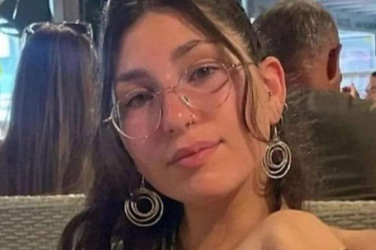 Morre filha de brasileiros feita refém pelo Hamas