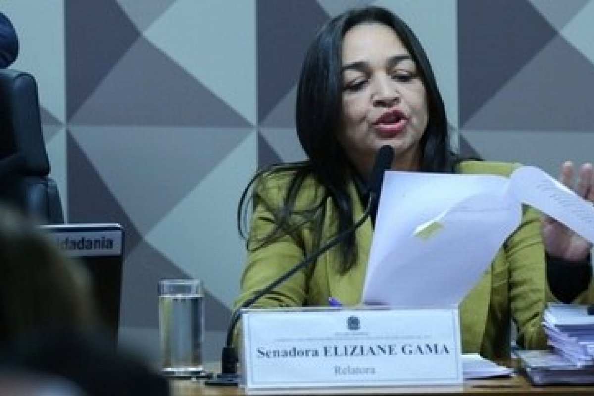 Parlamentares votam nesta quarta (18), relatório que solicita indiciamento de Bolsonaro por quatro crimes
