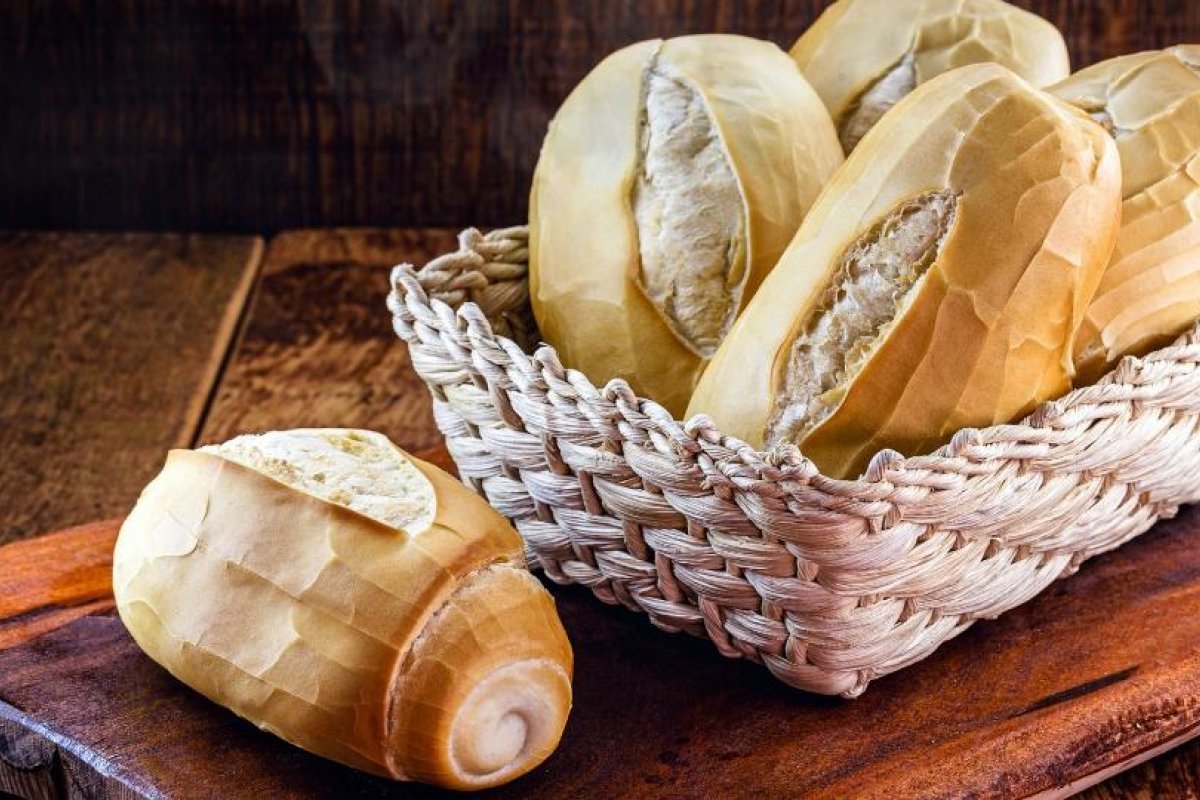 Conheça os benefícios do pão francês integral e branco! 