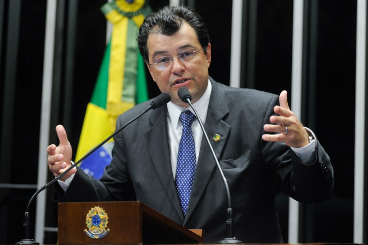 Relator da reforma tributária apresenta texto à CCJ 