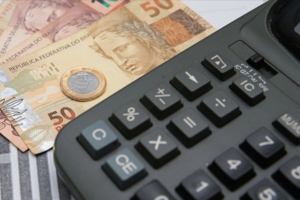 IBGE: prévia da inflação desacelera para 0,21% em outubro; no acumulado de 12 meses ficou em 5,05%