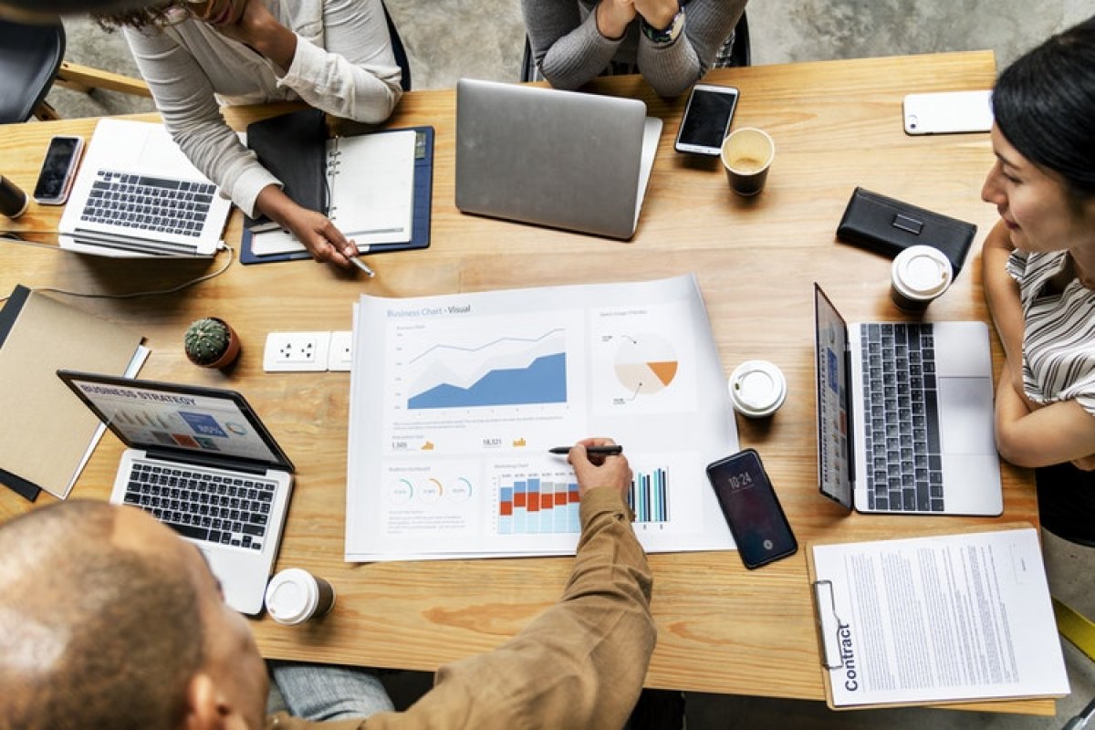 Setor empresarial cresceu 18% de 2020 para 2021 na Bahia, aponta IBGE