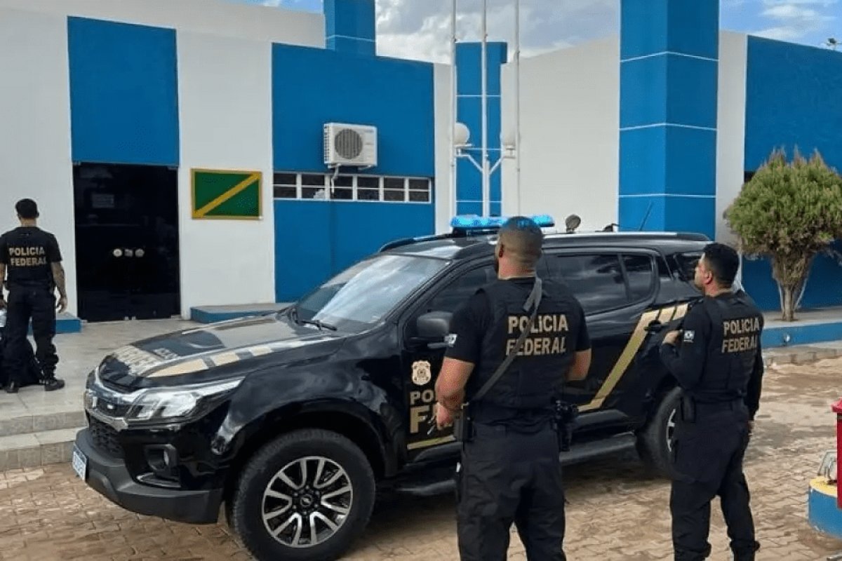 Polícia Federal deflagra operação contra fraudes no Bolsa Família em prefeitura de Baianópolis