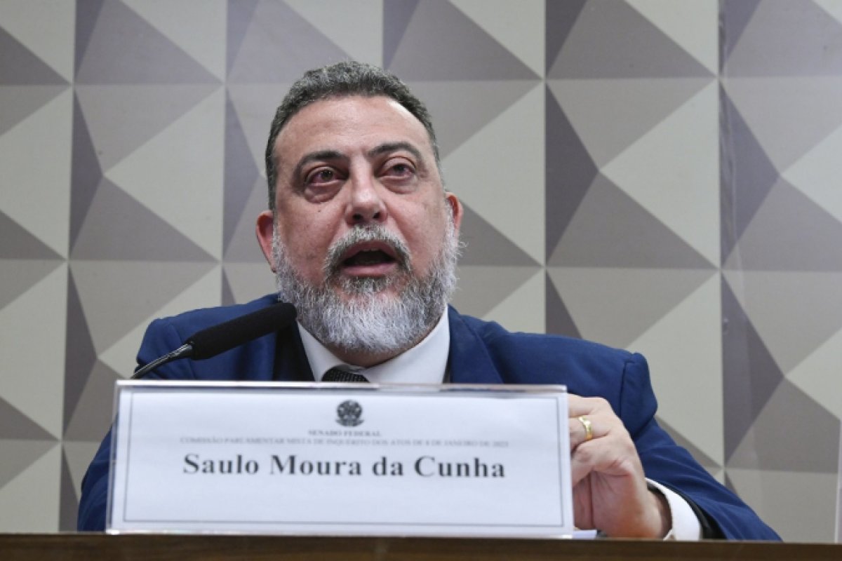 Chefe exonerado da Abin diz que presidente do BNDES pediu cargos na Agência de Inteligência 