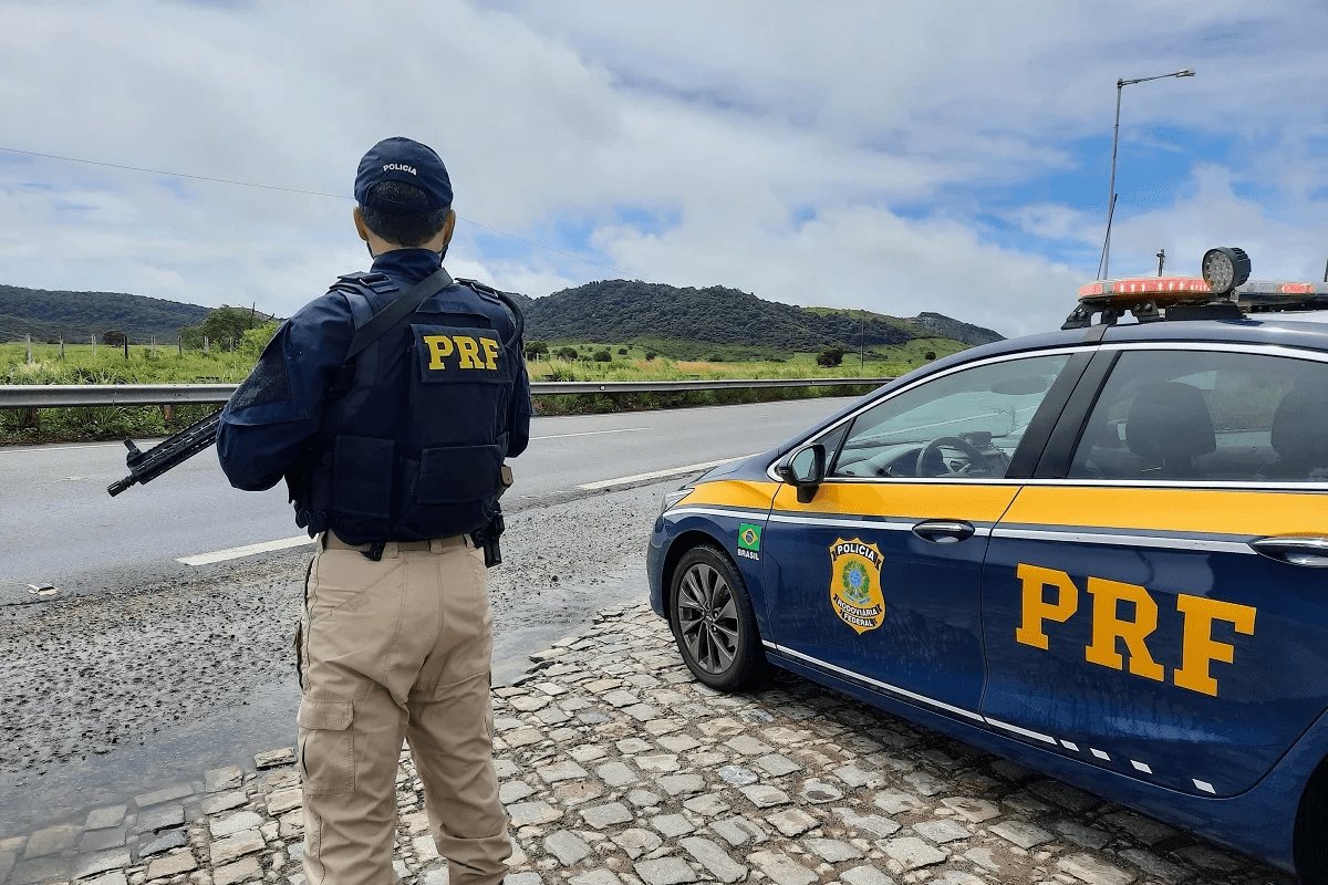 PRF prepara esquema especial de fiscalização durante feriado prolongado