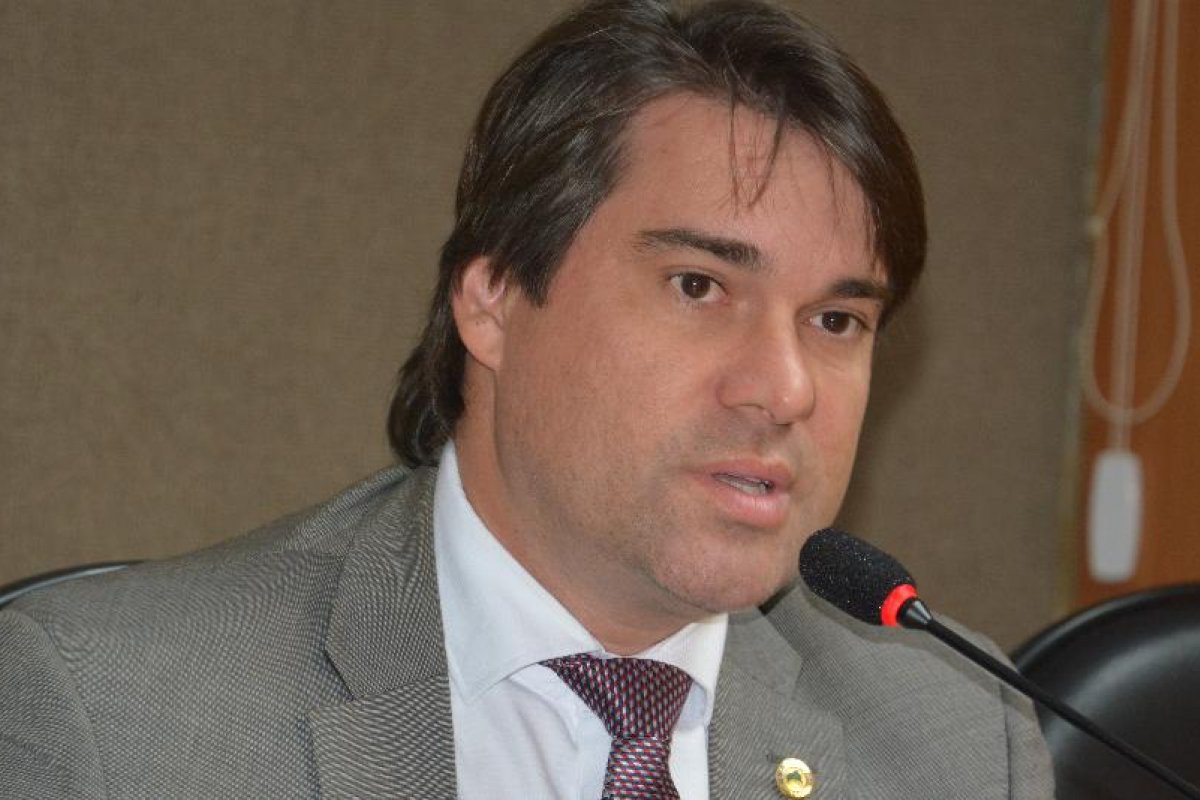 ‘Tem que ter bom senso’, diz Niltinho sobre escolha de Jerônimo de candidato à Prefeitura de Salvador