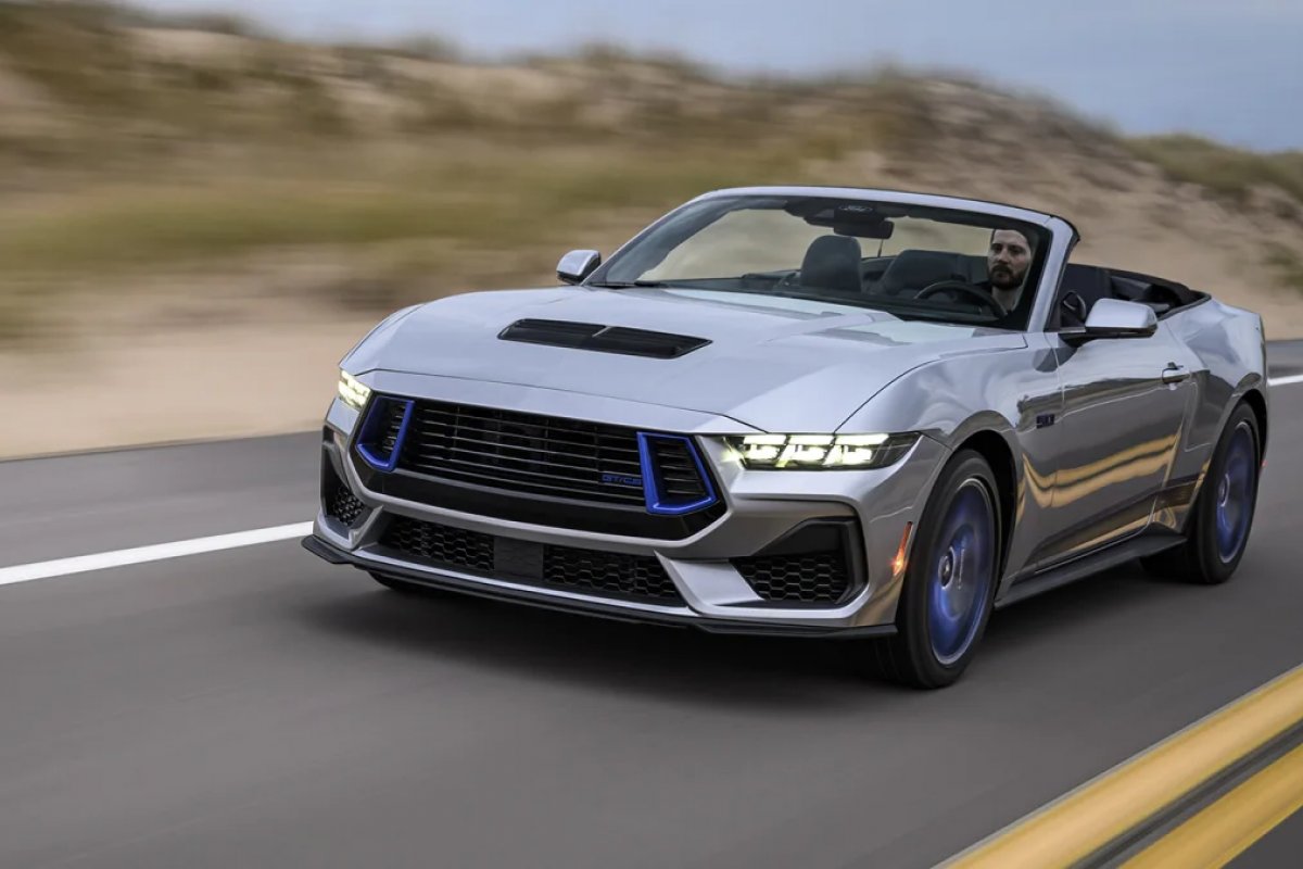 Ford volta a oferecer Mustang com pacote "California Special"