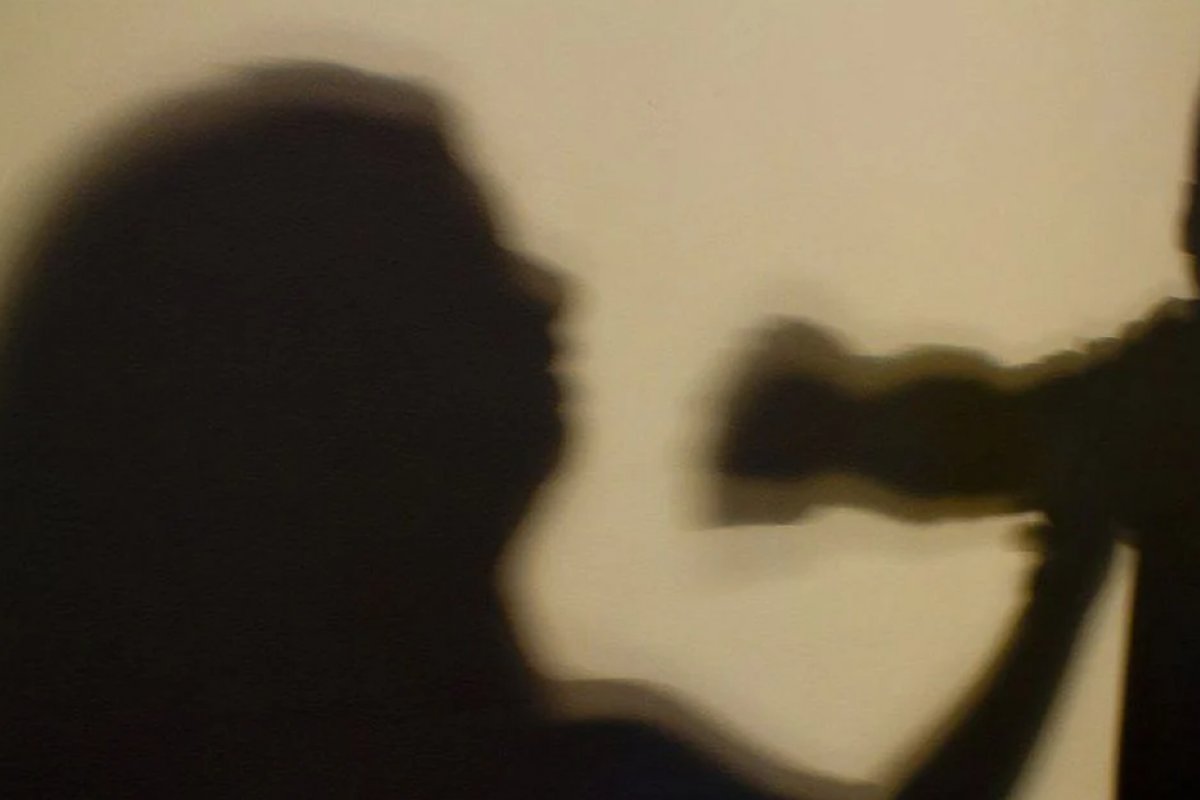 Mulher trans é espancada durante programa em Conquista