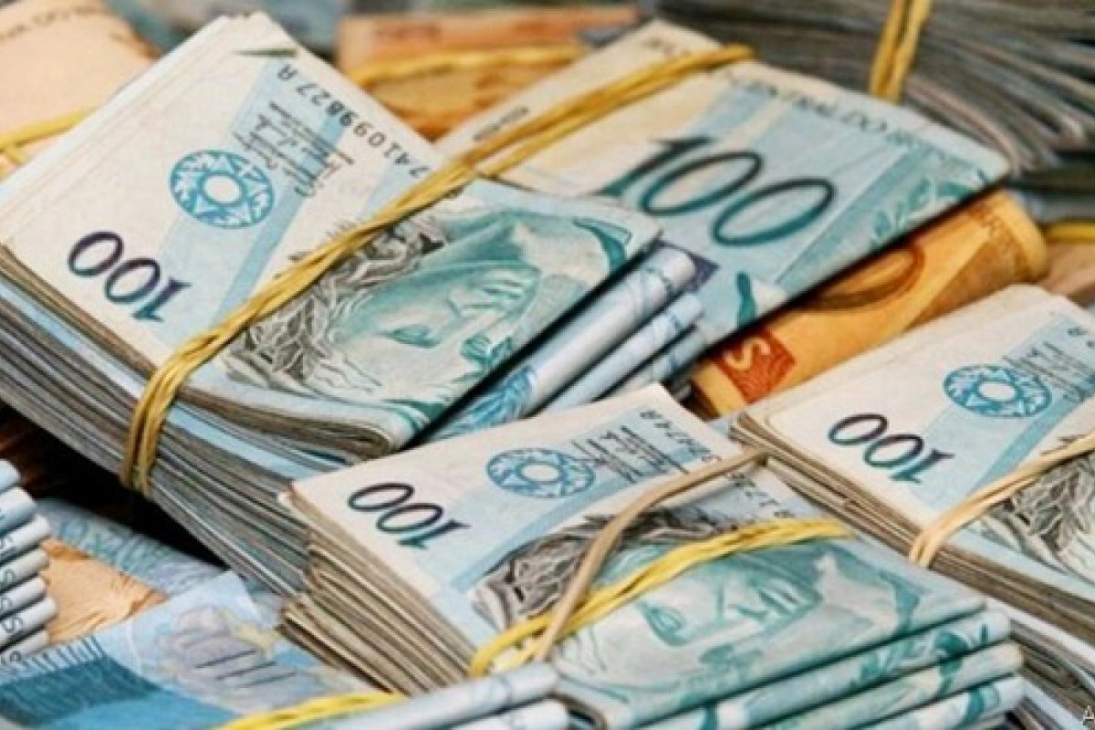 Com desbloqueio do Orçamento, ministérios correm para gastar R$ 37,2 bilhões