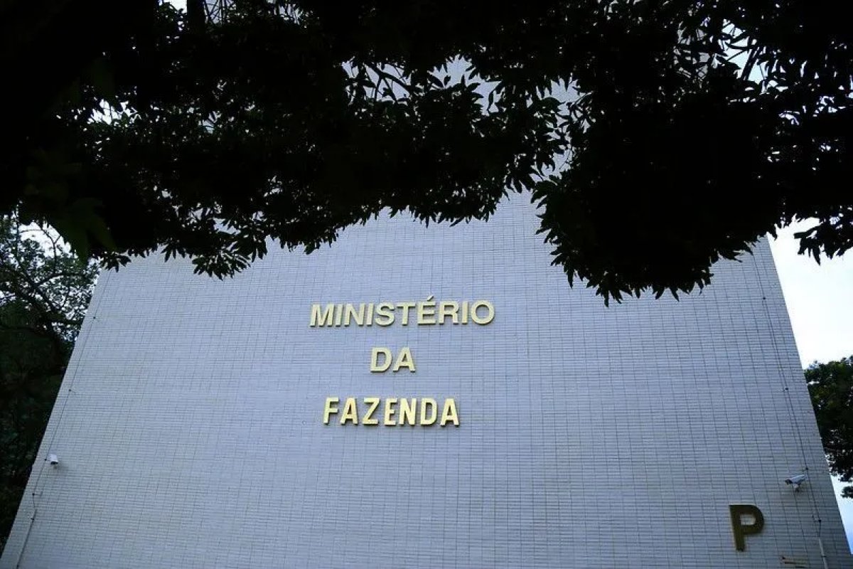 Falta de política fiscal eficiente é principal problema econômico para 77% do mercado, diz Quaest