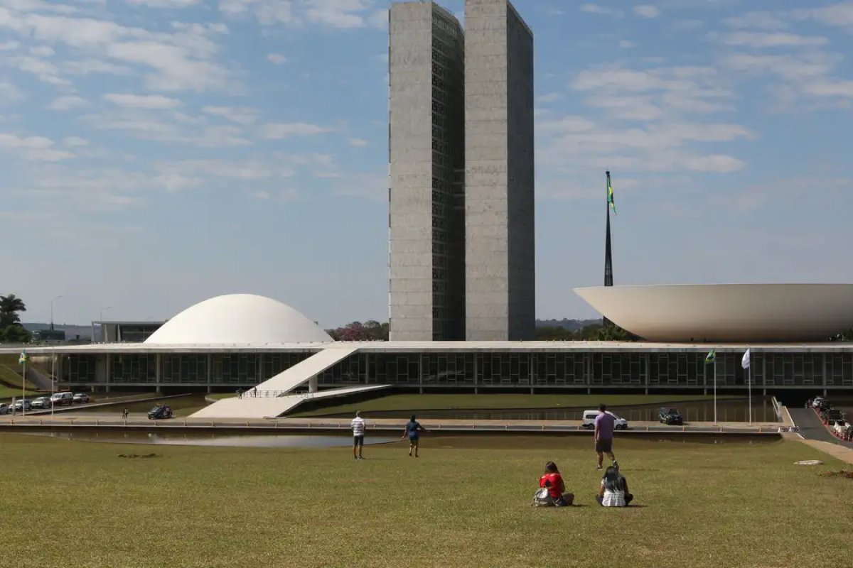 Congresso reage negativamente a veto de Lula à desoneração e decisão deve ser derrubada