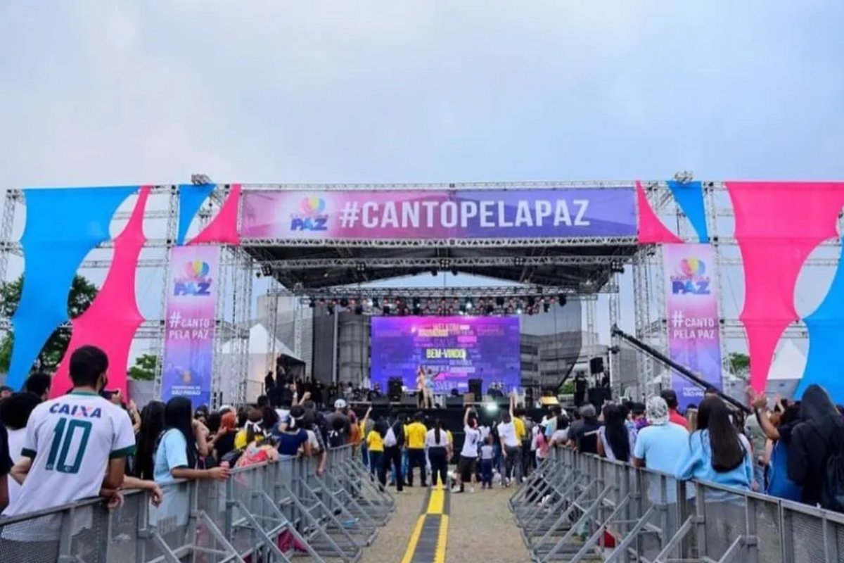 Festival Canto pela Paz une música cristã e ação social em Salvador