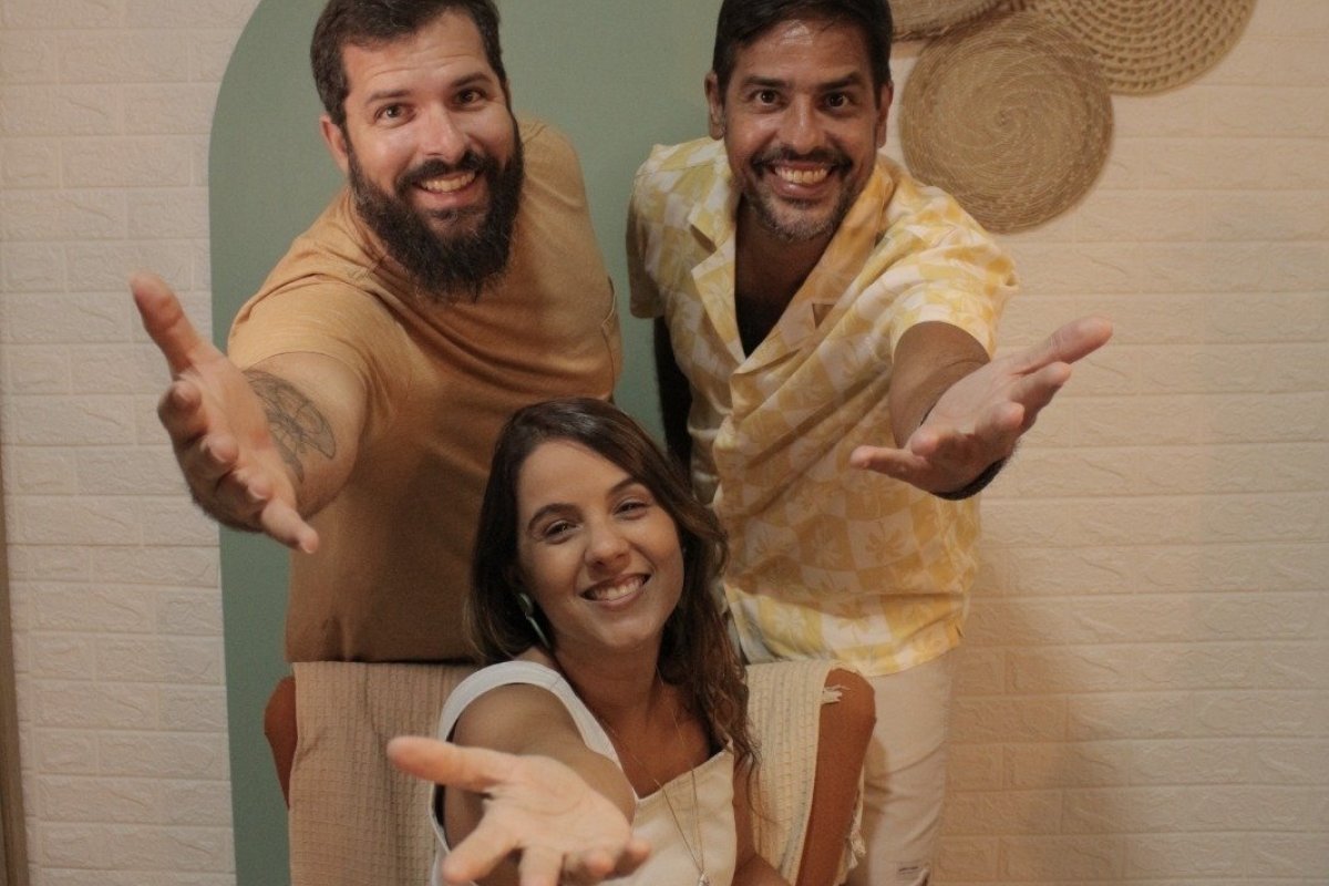 Sarau une linguagens artísticas  com palco aberto e convidados especiais! 