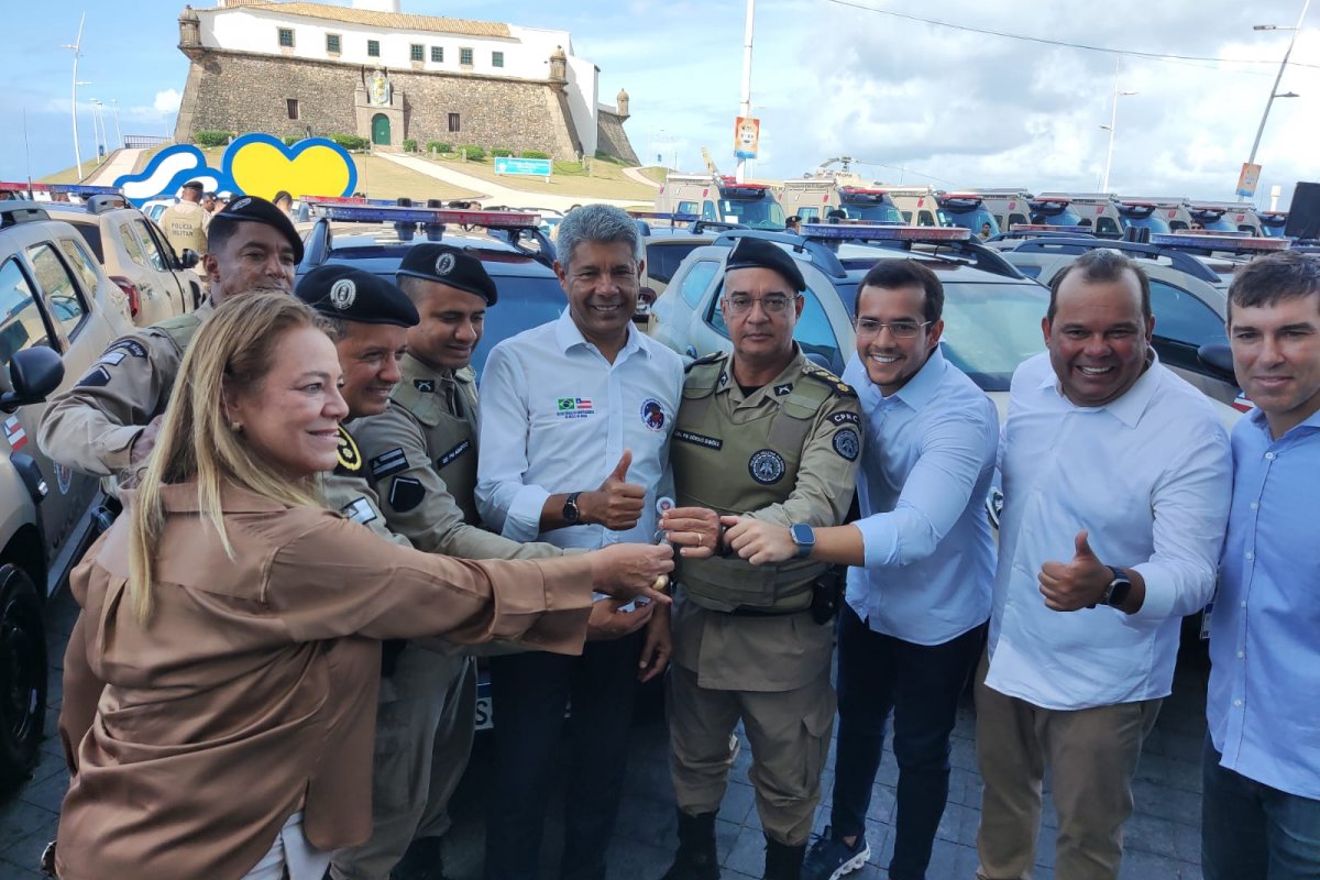 Governo da Bahia lança operação com ações de segurança para baianos e turistas durante o verão 