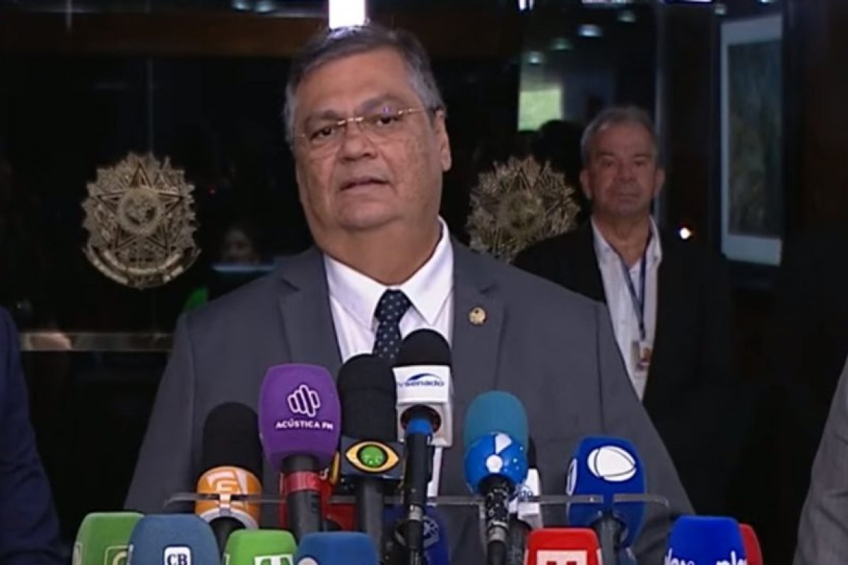 'Eu não sou um estranho no Senado', diz Dino ao afirmar que deixará lado político, se aprovado na sabatina do CCJ