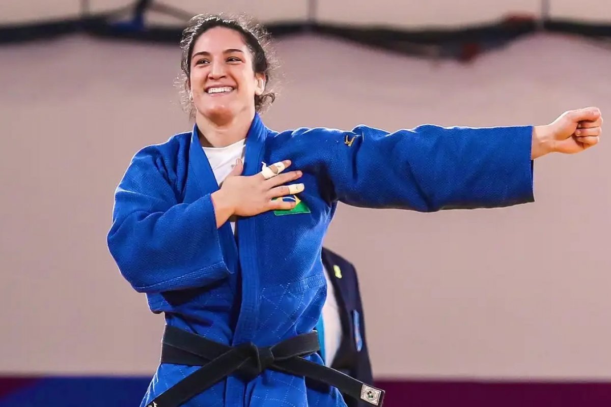 Mayra Aguiar brilha, e é 1ª brasileira campeã em Tóquio