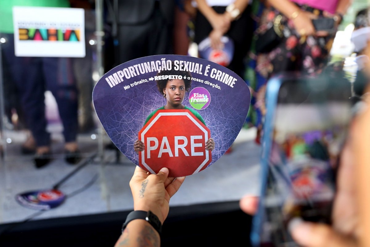 Detran e Secretaria de Políticas para Mulheres lançam campanha contra importunação sexual no trânsito 