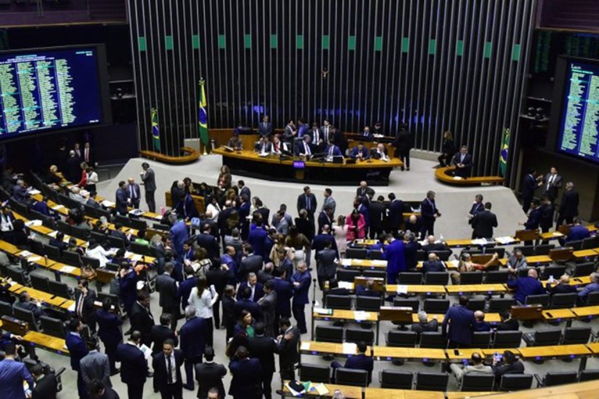 Congresso articula medidas para ampliar controle sobre Orçamento em 2024