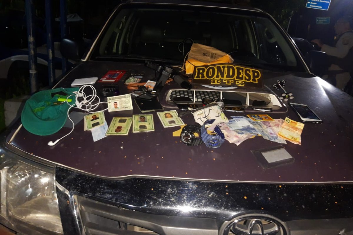 Três pessoas são presas após roubos no bairro do São Caetano, em Salvador