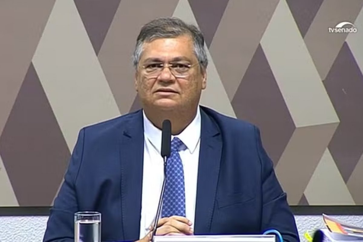 Dino diz ao Senado que não fará debate político em sabatina