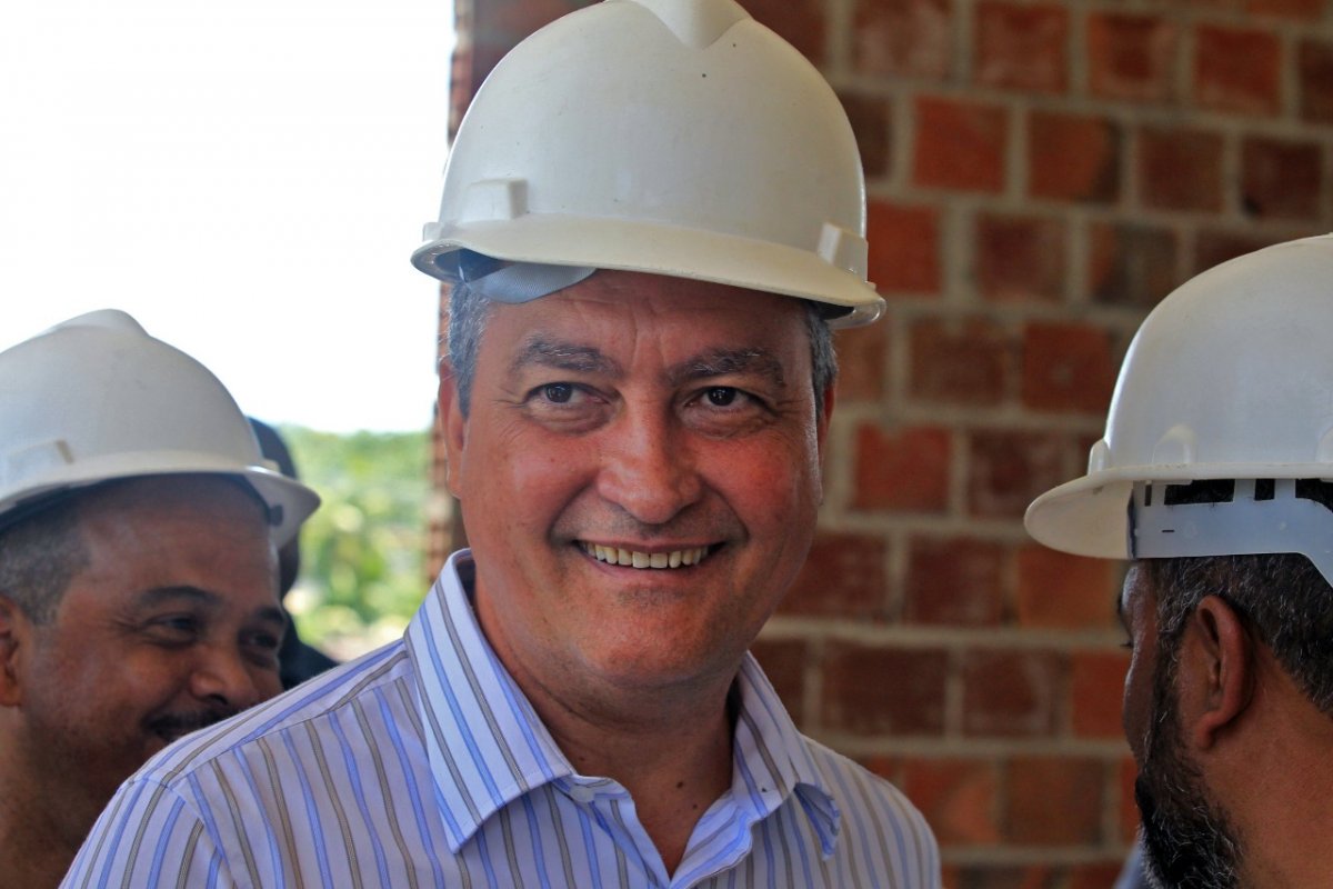 Rui Costa é o governador que mais cumpriu promessas no primeiro ano de mandato 