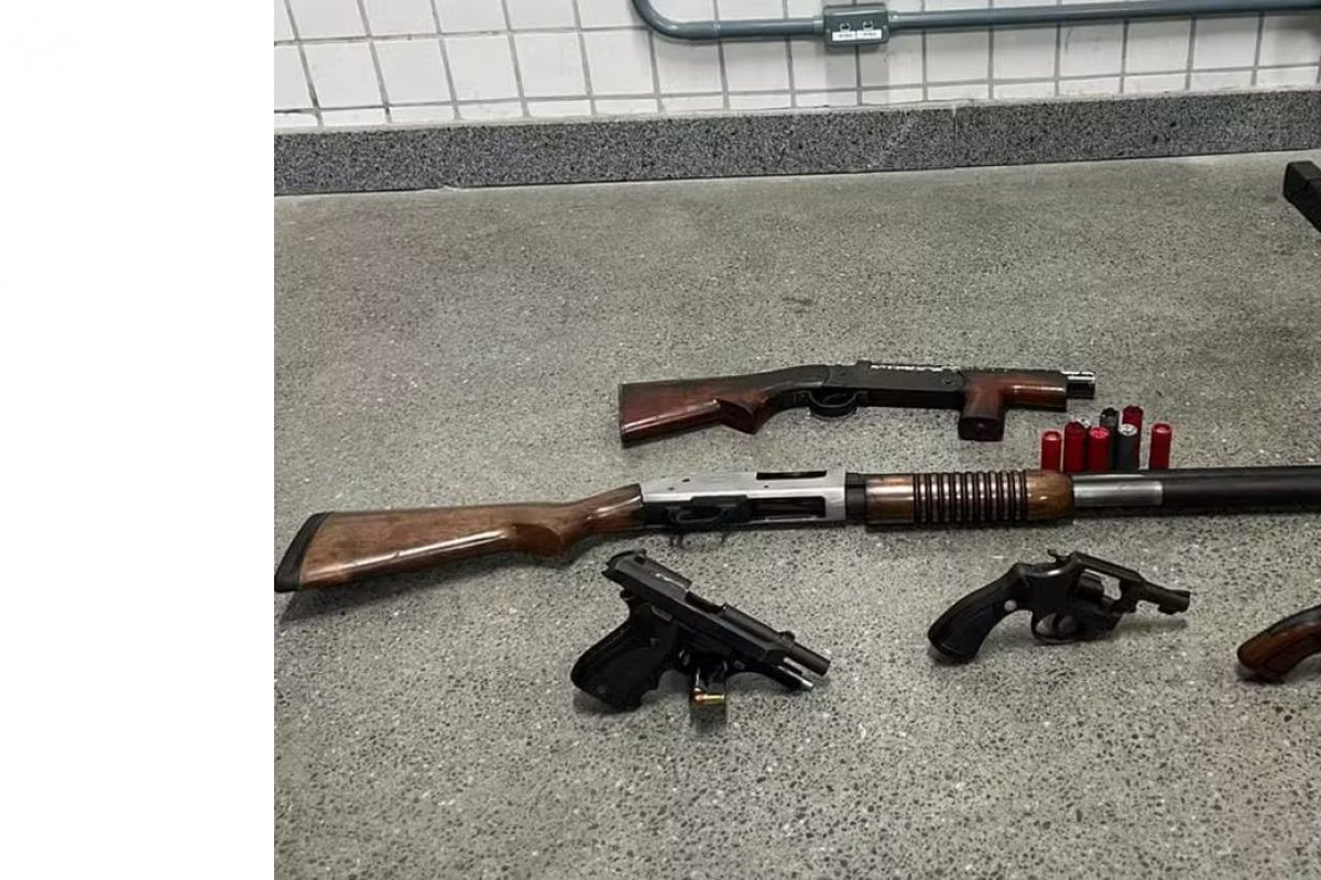 Cinco indivíduos acusados de roubos a bancos morrem em confronto com policias militares no sudoeste da Bahia