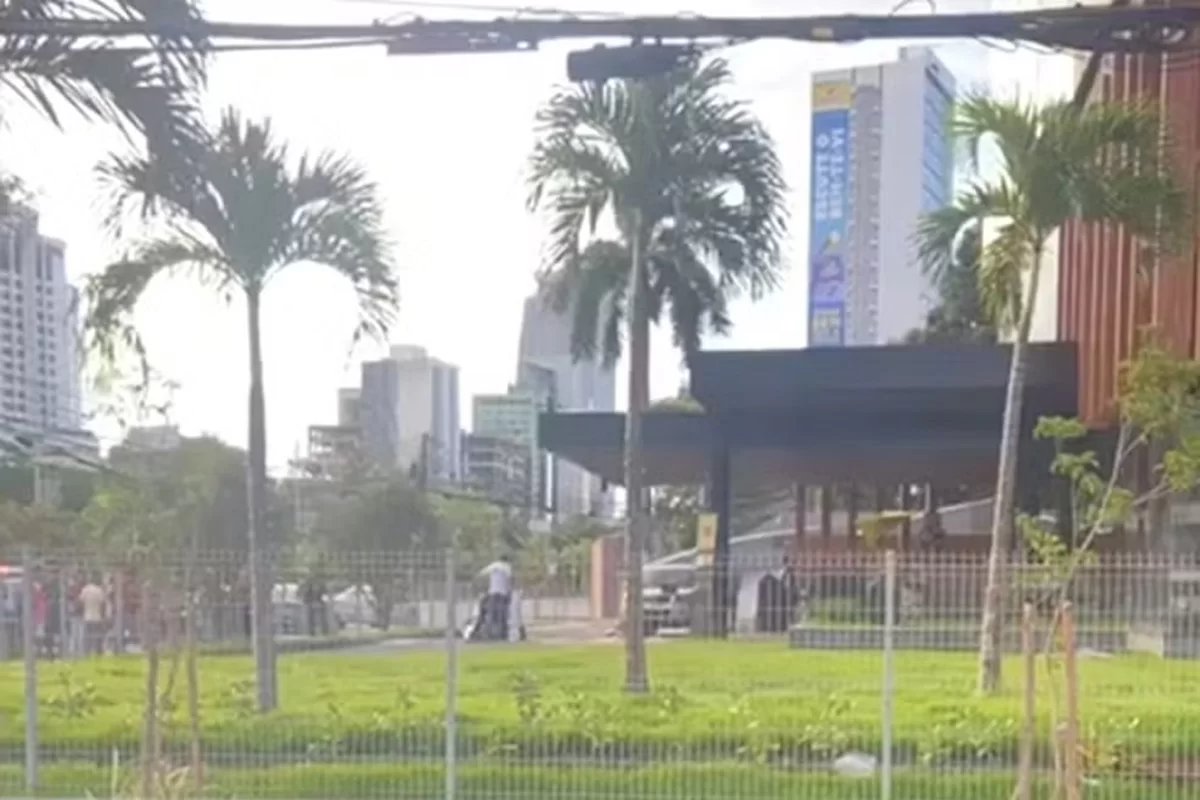 Vigilante é encontrado morto em frente a restaurante no centro de Recife