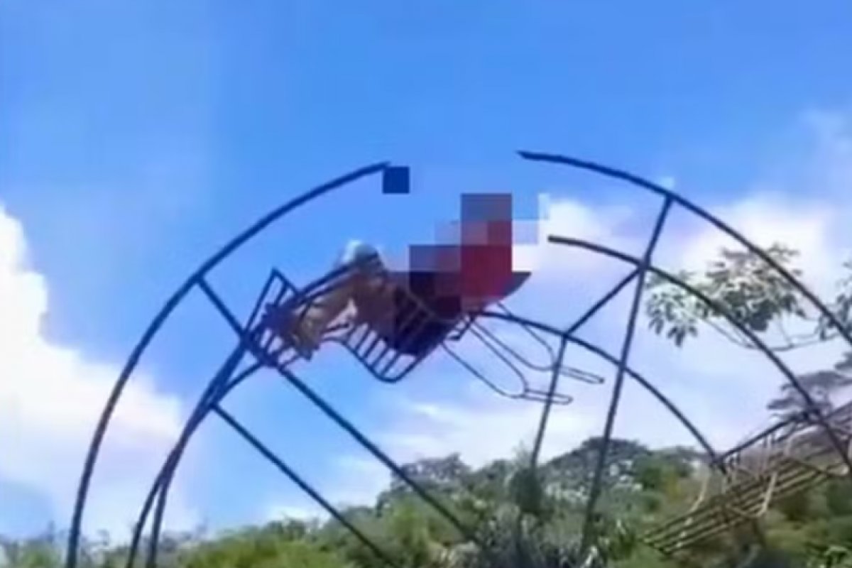 Mulher morre após cair de roda gigante em parque no interior de Minas Gerais 