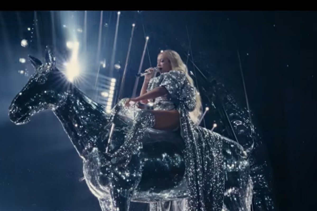 Beyoncé está em Salvador, diz colunista 