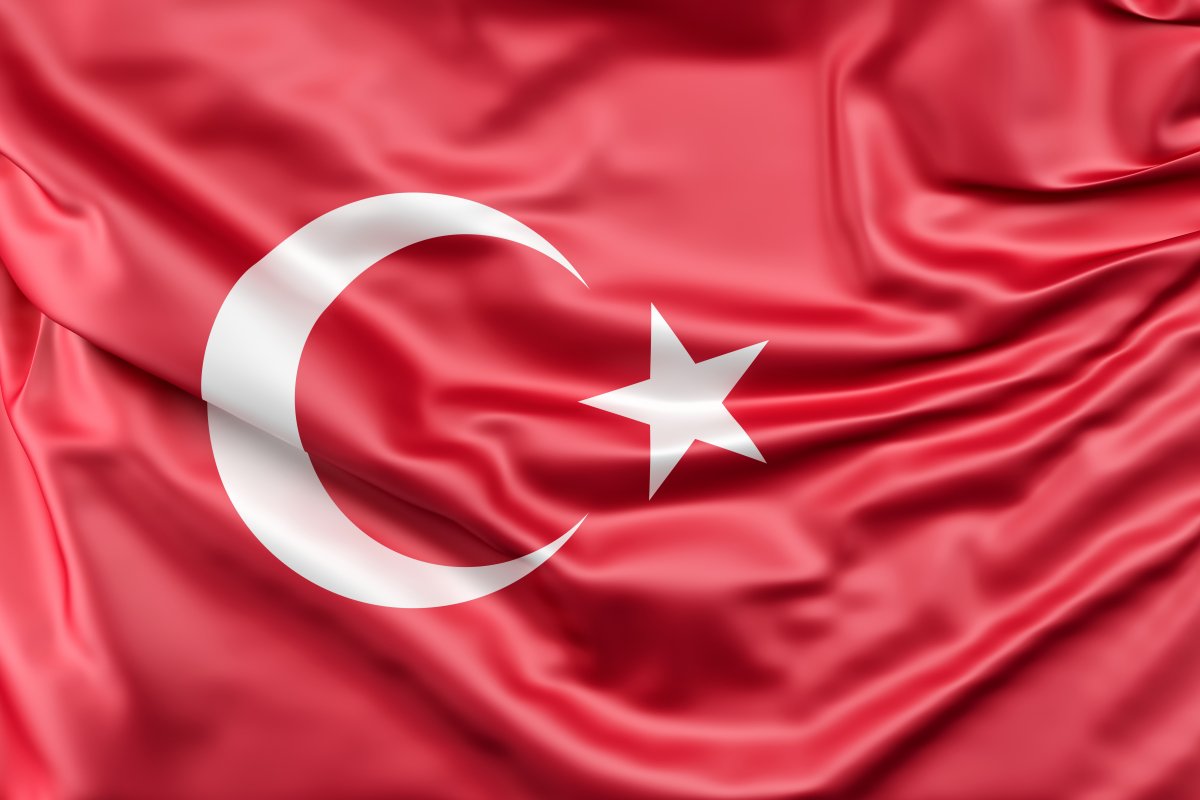 Turquia realiza operação aérea após morte de soldados em ataques terroristas no Iraque e na Síria