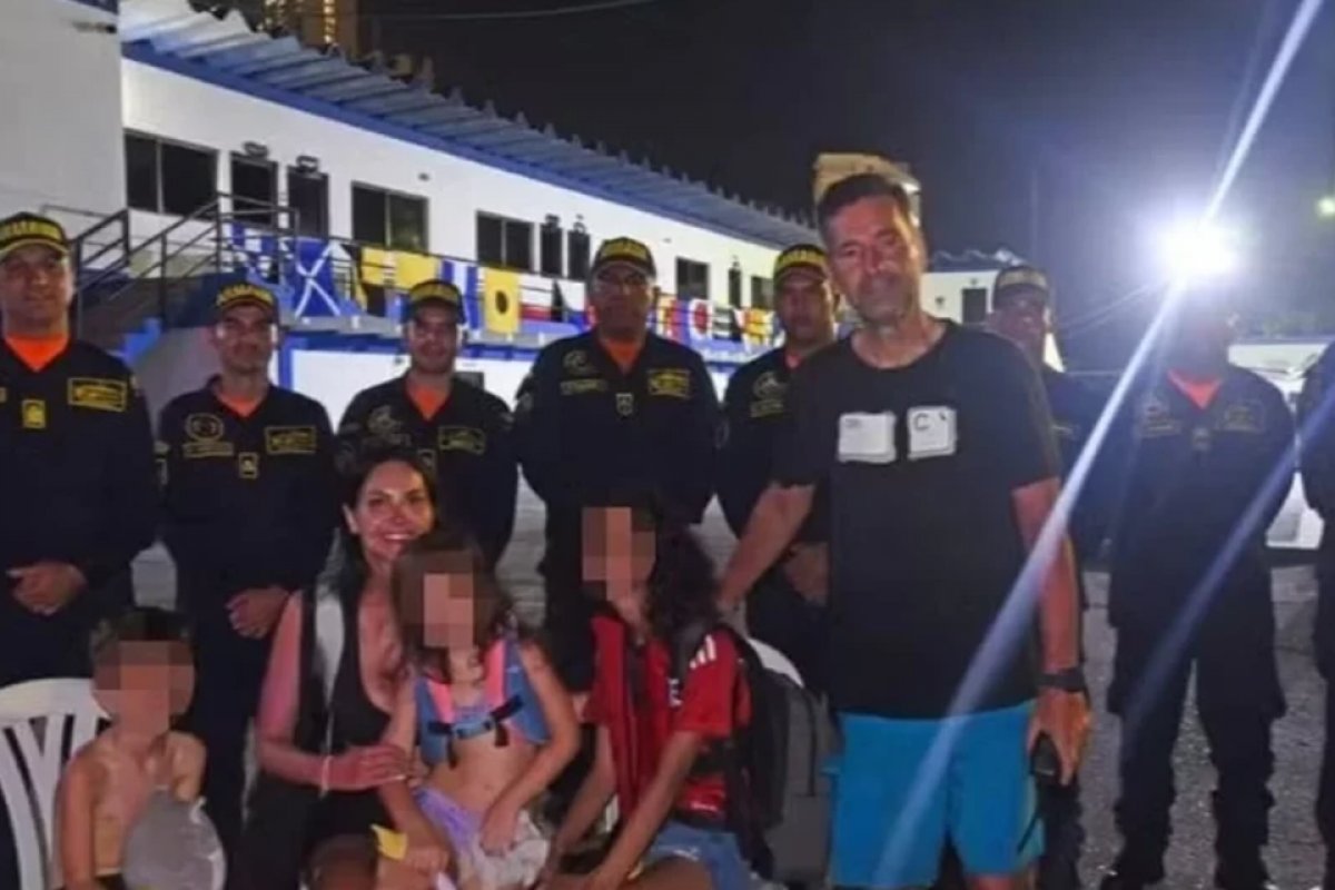 Família brasileira é resgatada após ficar 9 horas à deriva no mar do Caribe