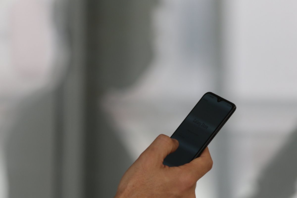 UIT aponta que 78% da população global com 10 anos ou mais, faz uso do celular 