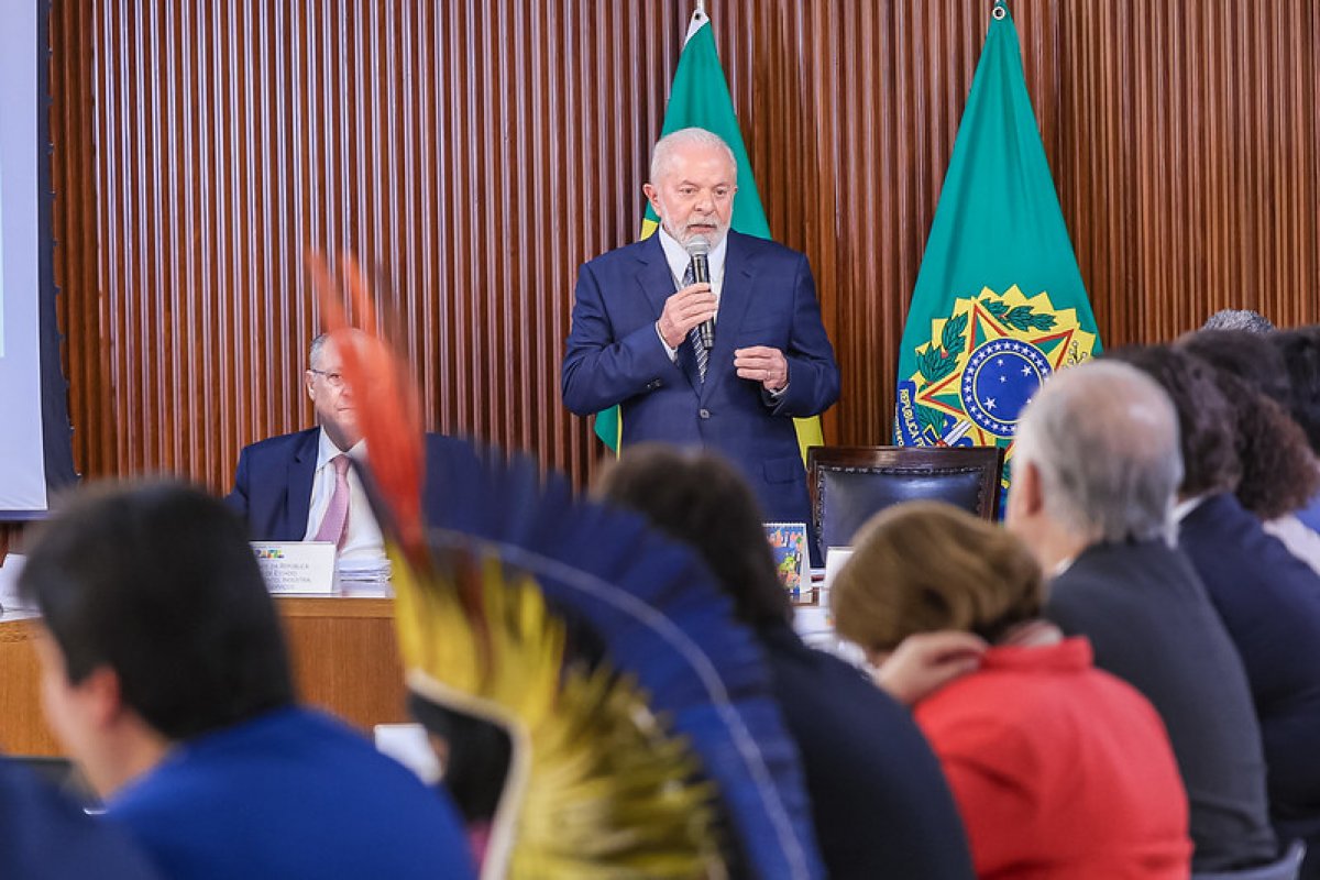 Lula encerra primeiro ano de governo com mesmo número de MPs editadas por Bolsonaro 