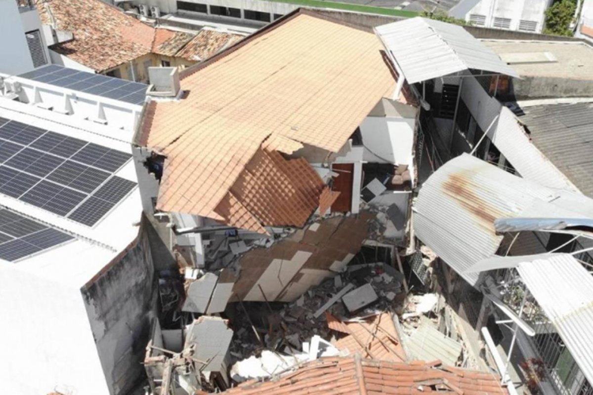 Três pessoas morrem após botijão de gás explodir dentro de uma quitinete em Aracaju